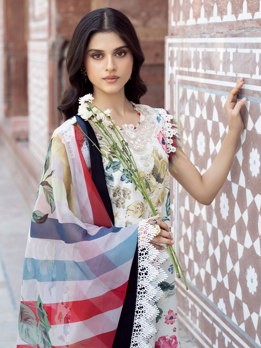 Bin Ilyas Lawn 3 Piece Suit with Chikankari Embroidery & Chiffon Dupatta