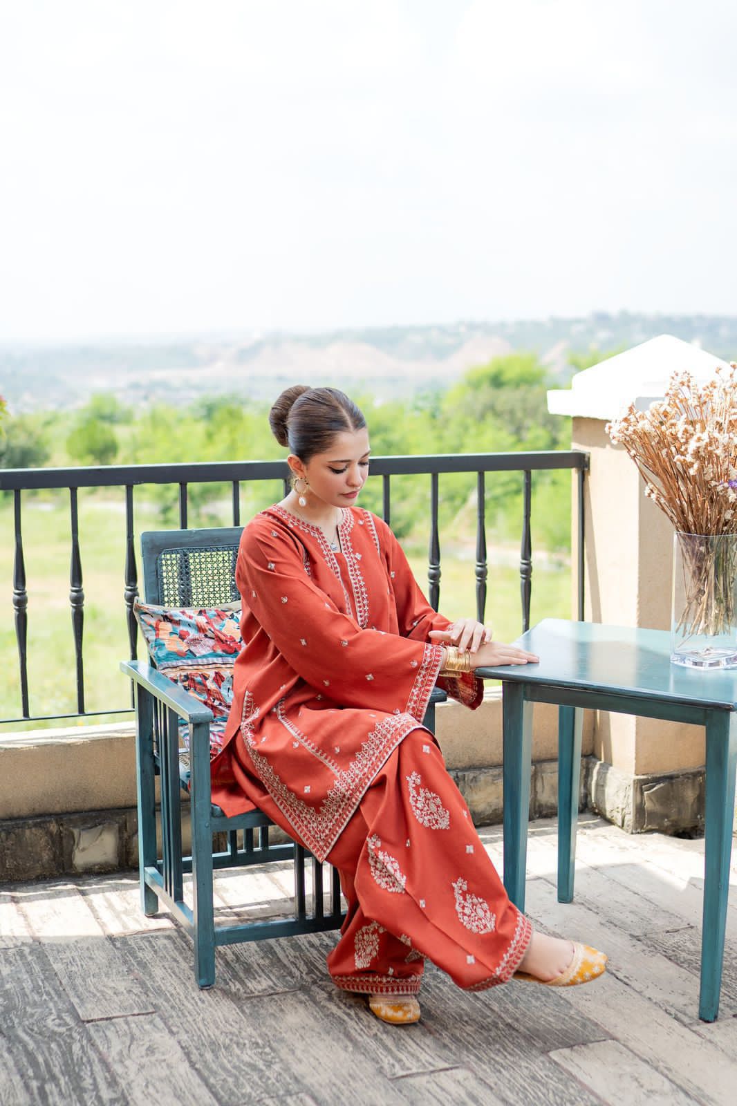 URGE Premium Lawn 2PC Embroidered Suit