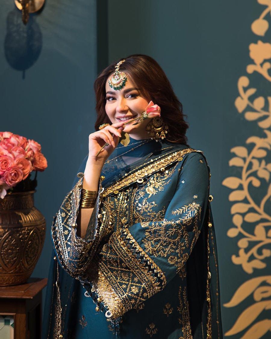 ASIM JOFA  Premium 3PC Chiffon Embroidered Suit