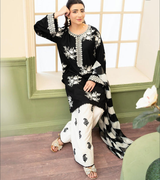 Noore Premium 3PC Lawn Suit