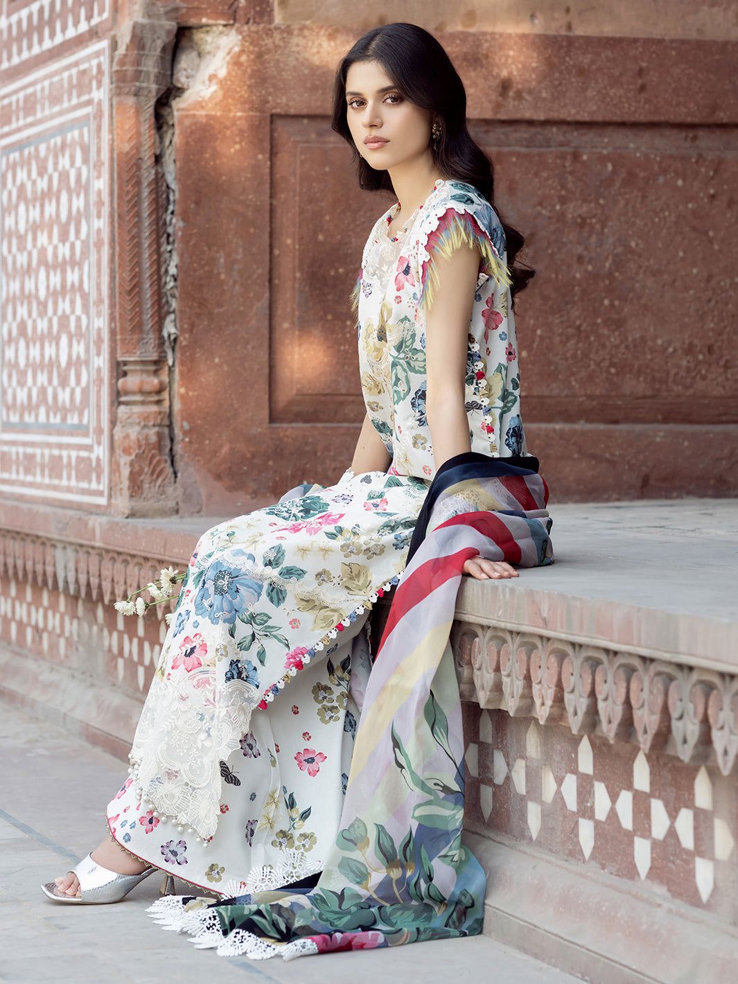 Bin Ilyas Lawn 3 Piece Suit with Chikankari Embroidery & Chiffon Dupatta