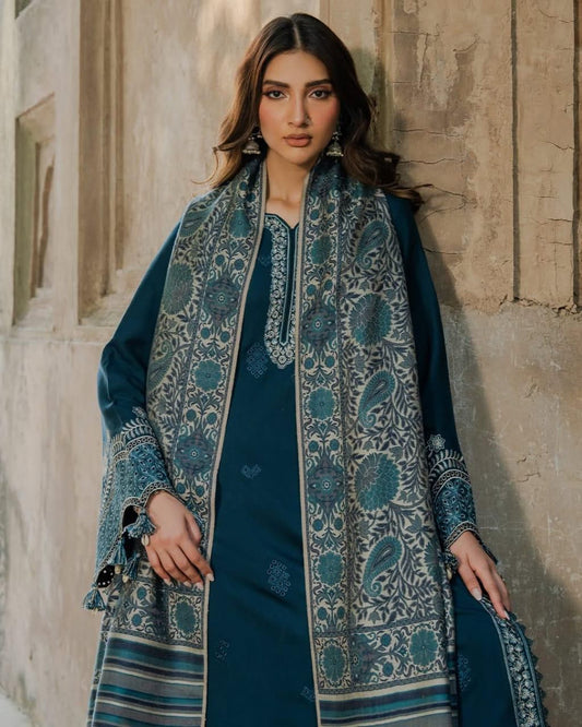 IZEL Lawn 3PC Suit Heavy Embroidery